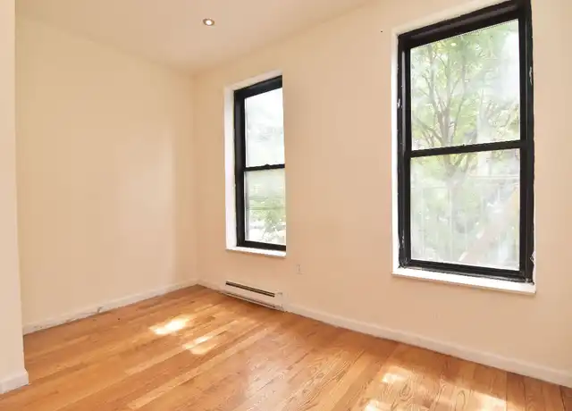 Property at 109 W 105th St Unit 1C, New York, NY, 10025, 3 beds, 1 bath, [object Object]