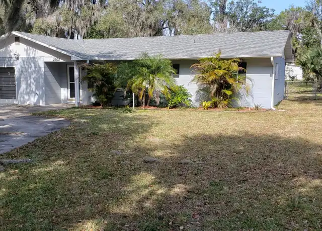 Property at 2302 Hutchinson Ave, Leesburg, FL, 34748, 3 beds, 2 baths, [object Object]