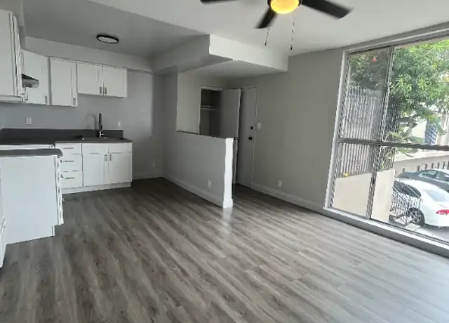 Property at 7406 S Hoover St Unit 02, Los Angeles, CA, 90044, 2 beds, 1 bath, [object Object]