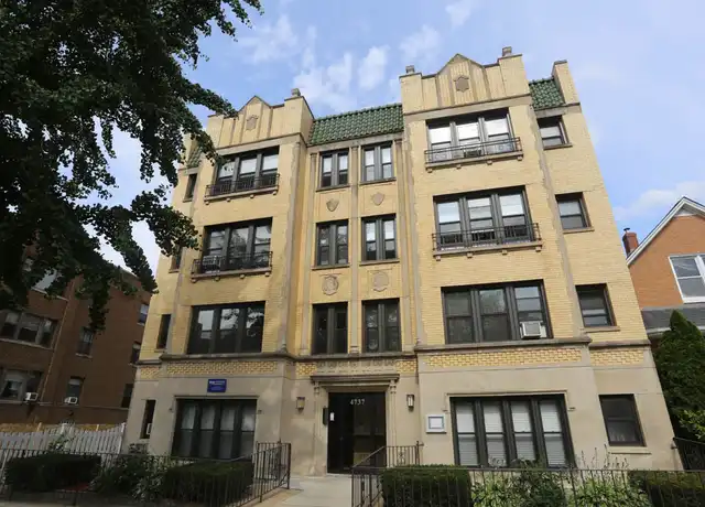 Property at 4732 N Hermitage Ave Unit 203, Chicago, IL, 60640, 1 bed, 1 bath, [object Object]