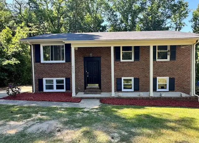 Property at 6607 Sherrod Pl, Fayetteville, NC, 28314, 5 beds, 2.5 baths, [object Object]