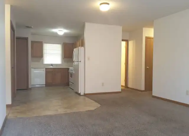 Property at 269 Woodridge Ct Apt B, Goshen, IN, 46528, 3 beds, 1 bath, [object Object]