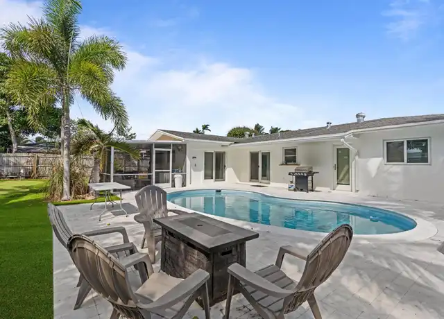 Property at 226 SW 13th Ave, Boynton Beach, FL, 33435, 3 beds, 2 baths, [object Object]