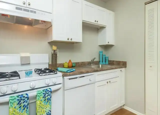 Property at 835 Navaho Dr, Raleigh, NC, 27609, 2 beds, 2 baths, [object Object]