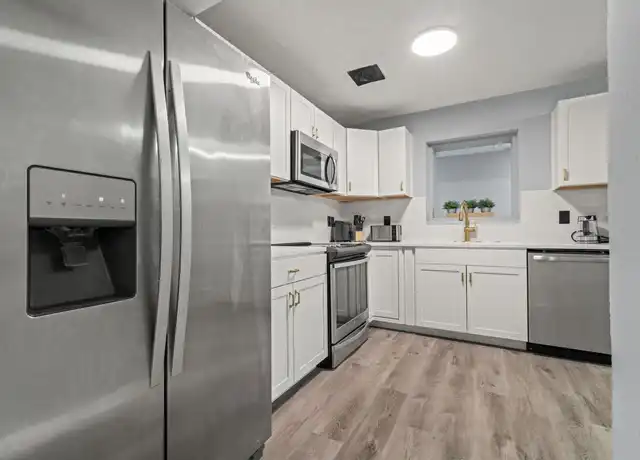 Property at 6357 Crestline Dr, Jacksonville, FL, 32211, 1 bed, 1 bath, [object Object]