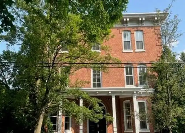 Property at 900 Mahantongo St Unit 3, Pottsville, PA, 17901, 1 bed, 1 bath, [object Object]