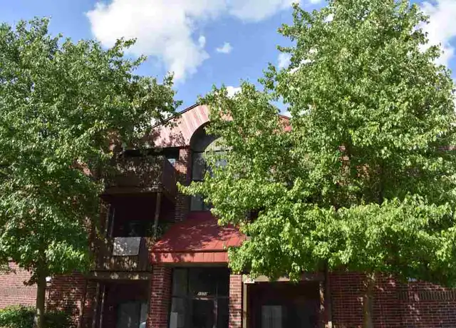 Property at 1350 Brook St Apt L, St. Charles, IL, 60174, 2 beds, 2 baths, [object Object]