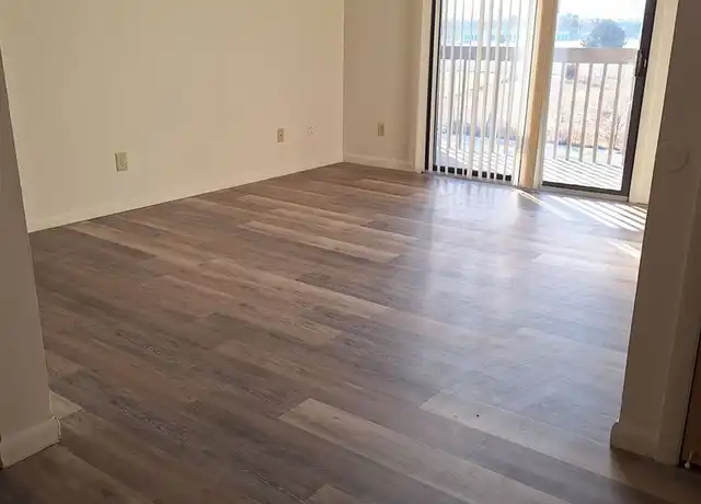 Property at 1000 Lima Ave Unit 1030 7, Delphos, OH, 45833, 3 beds, 1 bath, [object Object]
