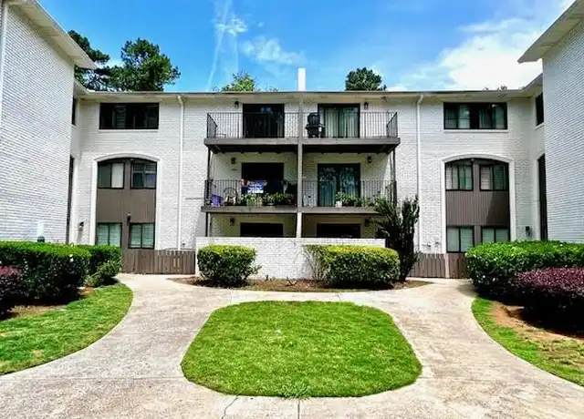 Property at 5095 Roswell Rd #302, Atlanta, GA, 30342, 2 beds, 2 baths, [object Object]
