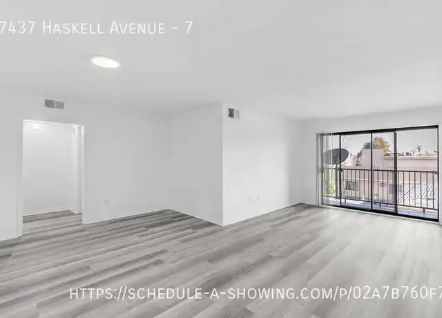 Property at 7437 Haskell Ave Unit 7, Van Nuys, CA, 91406, 1 bed, 1 bath, [object Object]