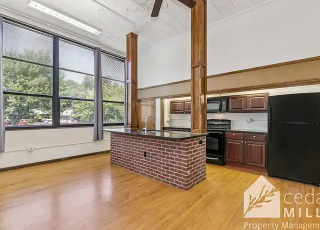 Property at 1220 Kellogg Dr Unit 101, Wichita, KS, 67211, 1 bed, 1 bath, [object Object]