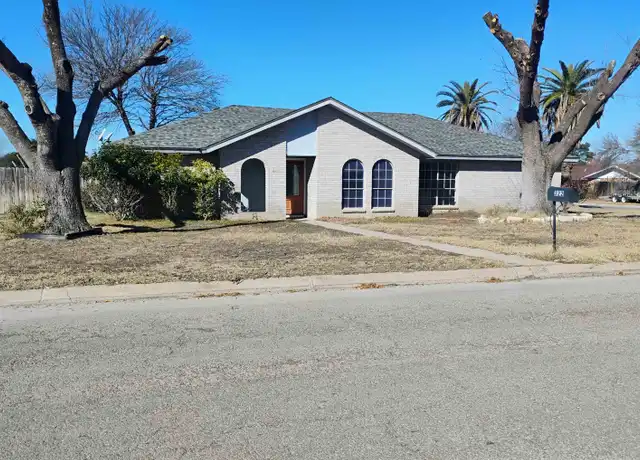 Property at 322 Enchanted Way, Del Rio, TX, 78840, 3 beds, 2 baths, [object Object]