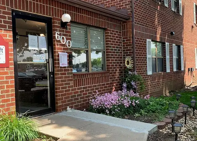 Property at Foxcroft Village Apartments - 600 Foxcroft Ave, Martinsburg, WV, 25401, 1-3 bed, 1-2 bath, [object Object]
