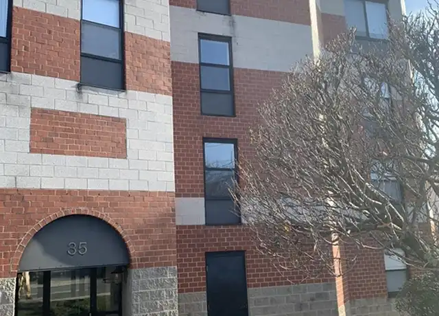 Property at 35 Vine St Unit 401, Winchester, MA, 01890, 1 bed, 1 bath, [object Object]