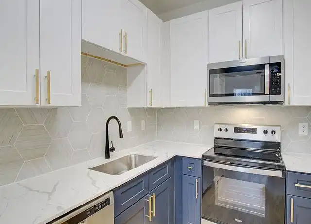 Property at 4110 Verde Vista Cir, Asheville, NC, 28803, 2 beds, 2 baths, [object Object]