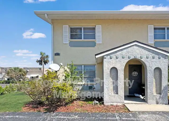 Property at 6635 Warwick Cir Unit 6, Fort Myers, FL, 33919, 2 beds, 1.5 baths, [object Object]