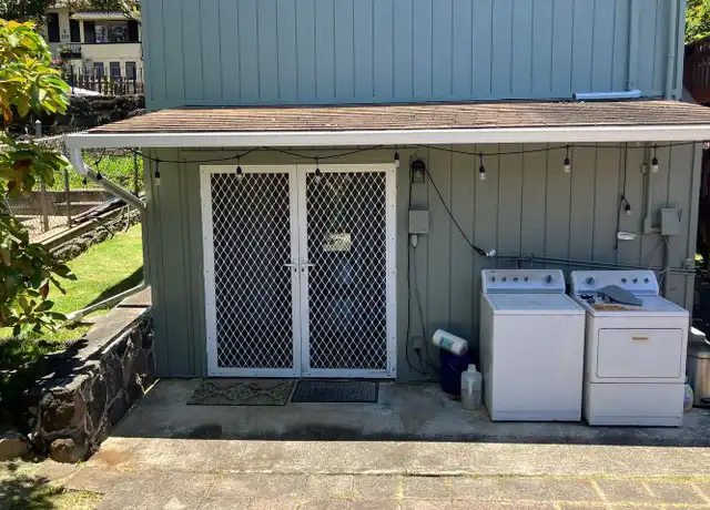 Property at 1848 Puowaina Dr Unit C Studio, Honolulu, HI, 96813, 0 beds, 1 bath, [object Object]