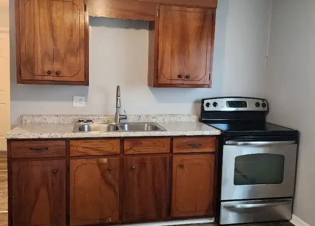 Property at 137 Hendricks Blvd, Chattanooga, TN, 37405, 1 bed, 1 bath, [object Object]
