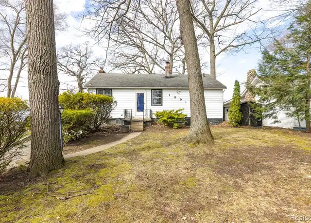 Property at 1691 Eason, Waterford, MI, 48328, 3 beds, 2 baths, [object Object]