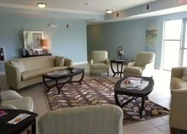 Property at 202 Magnolia Dr Unit 102, Cedar Falls, IA, 50613, 2 beds, 1 bath, [object Object]