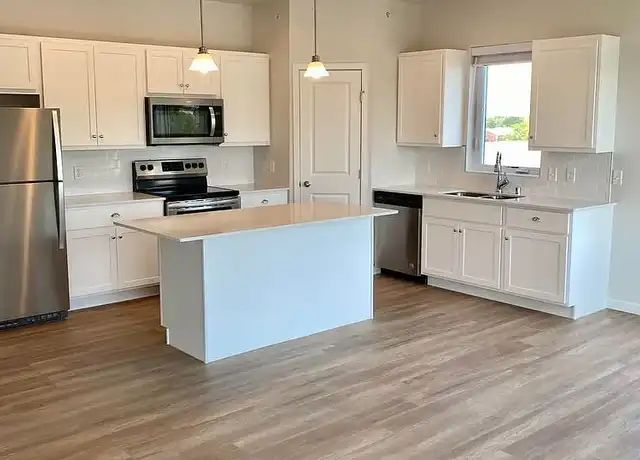 Property at Deephaven Apartments - 1255 Edmonson Ave NE, Monticello, MN, 55362, 1-3 bed, 1-2 bath, [object Object]