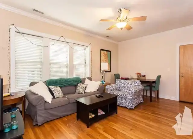 Property at 1516 W Waveland Ave, Chicago, IL, 60613, 2 beds, 1 bath, [object Object]