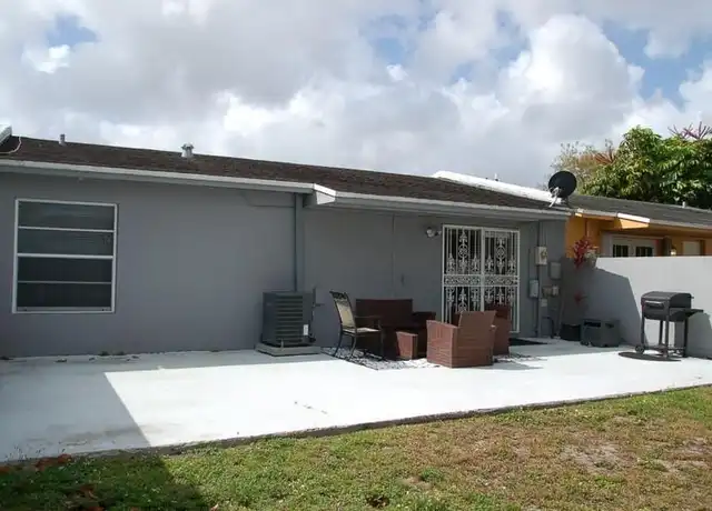 Property at 2859 NW 197th Ter, Miami Gardens, FL, 33056, 3 beds, 1 bath, [object Object]