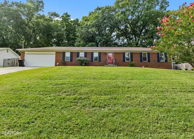 Property at 12105 W Kings Gate Rd, Farragut, TN, 37934, 3 beds, 2 baths, [object Object]