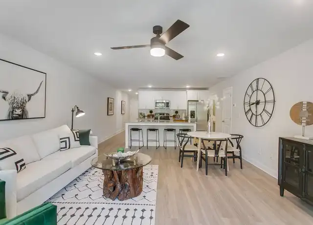 Property at Sugarloaf Landing - 3440 Sugarloaf Pkwy, Lawrenceville, GA, 30044, 3 beds, 2.5 baths, [object Object]