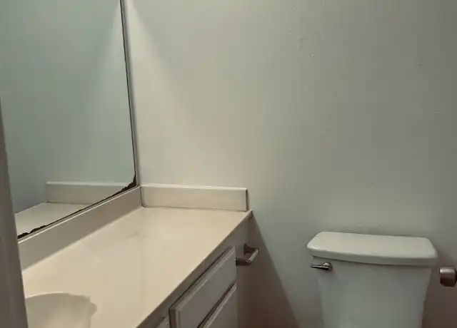 Property at 18618 Collins St Unit 204, Tarzana, CA, 91356, 1 bed, 1 bath, [object Object]