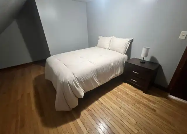 Property at 64 Knollwood St, Springfield, MA, 01104, 1 bed, 1 bath, [object Object]