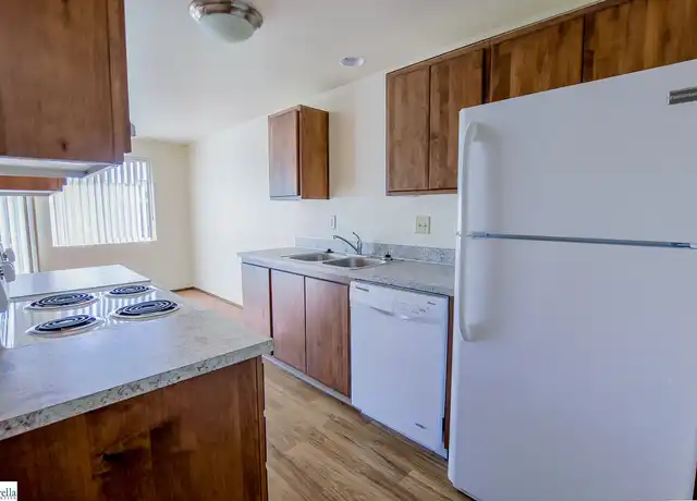 Property at Northwood - 1550 Q St, Springfield, OR, 97477, 2 beds, 1 bath, [object Object]