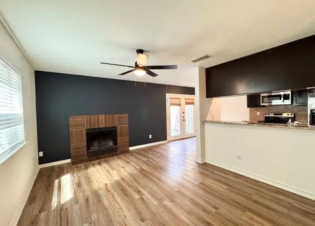 Property at 6700 Cooper Ln #22, Austin, TX, 78745, 2 beds, 1.5 baths, [object Object]