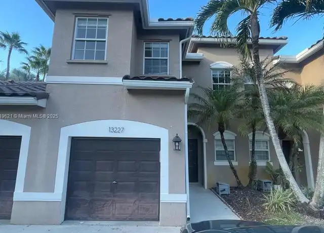 Property at 13227 NW 7th Dr, Plantation, FL, 33325, 3 beds, 2.5 baths, [object Object]