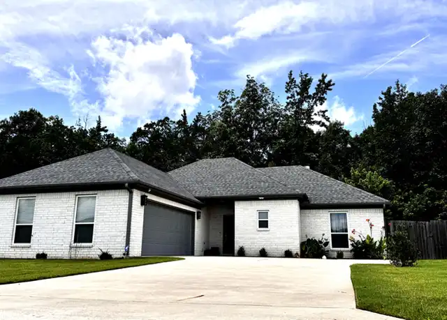 Property at 5438 Heritage Valley Dr, Benton, AR, 72019, 3 beds, 2 baths, [object Object]