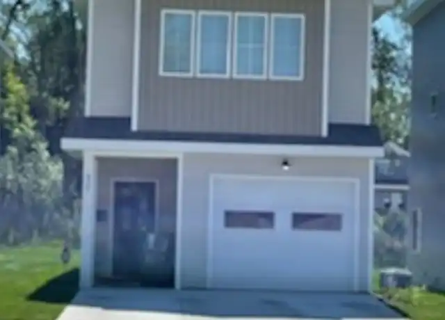 Property at 679 W Webster Ave, Muskegon, MI, 49440, 3 beds, 2 baths, [object Object]