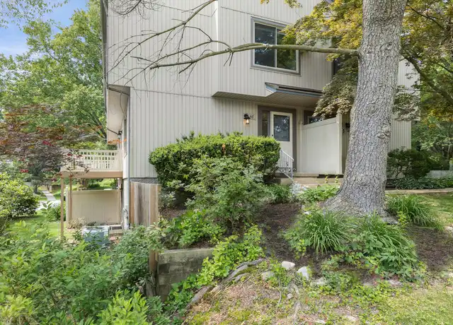 Property at 48 Eastford Ct #48, Parkville, MD, 21234, 3 beds, 1.5 baths, [object Object]
