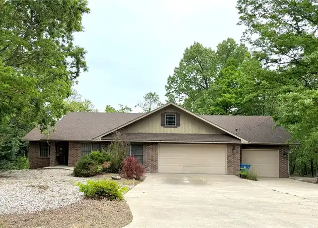 Property at 25 Dunbarton Ln, Bella Vista, AR, 72715, 3 beds, 2 baths, [object Object]