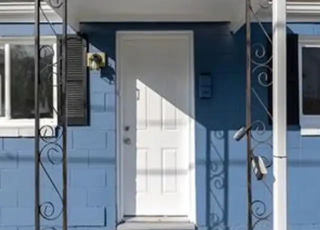 Property at 904 High Pearl St, Petersburg, VA, 23803, 2 beds, 1 bath, [object Object]