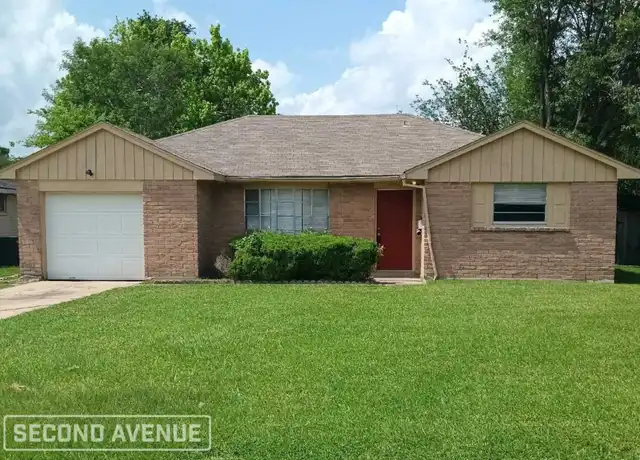 Property at 11218 Evesborough Dr, Houston, TX, 77099, 3 beds, 2 baths, [object Object]