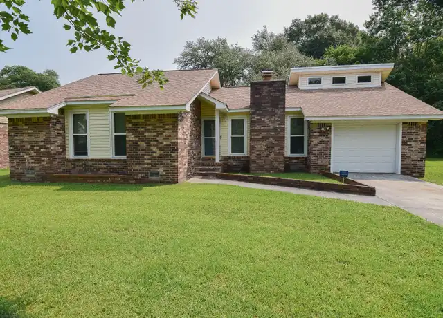 Property at 207 Carolina Wren Ave, Ladson, SC, 29456, 4 beds, 2 baths, [object Object]
