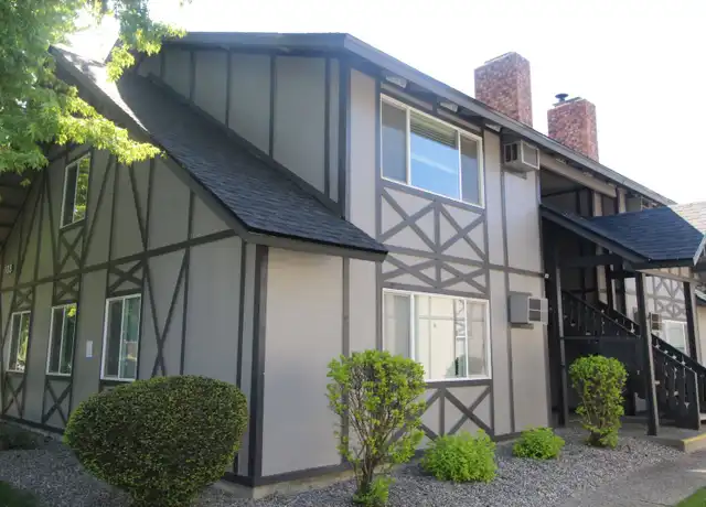 Property at 108 E Weile Ave #3, Spokane, WA, 99208, 2 beds, 1 bath, [object Object]