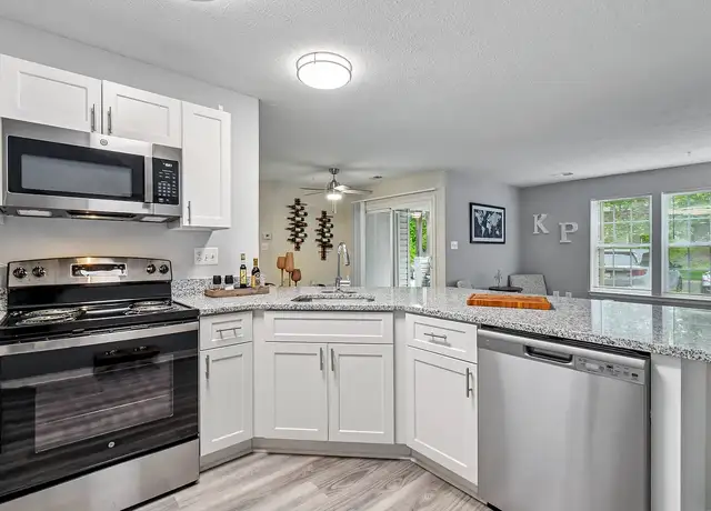 Photo of 8120 Randolph Way, Ellicott City, MD 21043