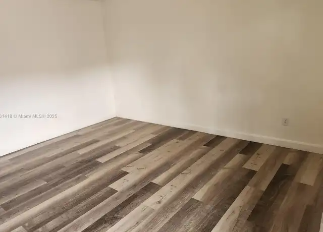 Property at 7505 SW 82nd St #102, Miami, FL, 33143, 1 bed, 1 bath, [object Object]