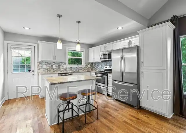 Property at 335A Edith Ave, Nashville, TN, 37207, 2 beds, 1 bath, [object Object]