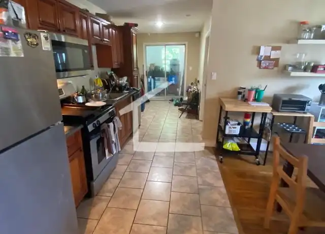 Property at 92 Glen St Unit A1, Somerville, MA, 02145, 3 beds, 1 bath, [object Object]