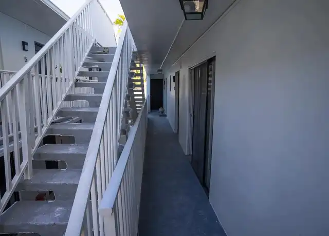 Property at 276 Polk Ave, Cape Canaveral, FL, 32920, 2 beds, 1 bath, [object Object]