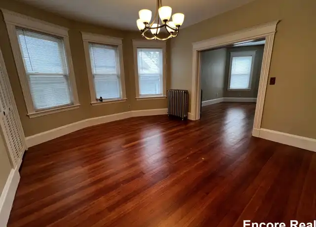 Property at 759 Boylston St Unit 2, Chestnut Hill, MA, 02467, 3 beds, 1 bath, [object Object]