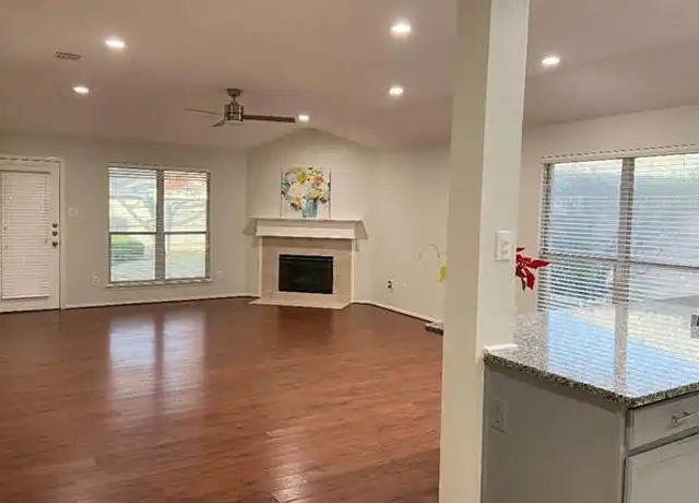 Property at 9812 Fillmore Dr, McKinney, TX, 75072, 3 beds, 2 baths, [object Object]