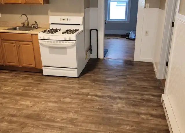 Property at 5 Freeland Ter Unit 3, Worcester, MA, 01603, 3 beds, 1 bath, [object Object]